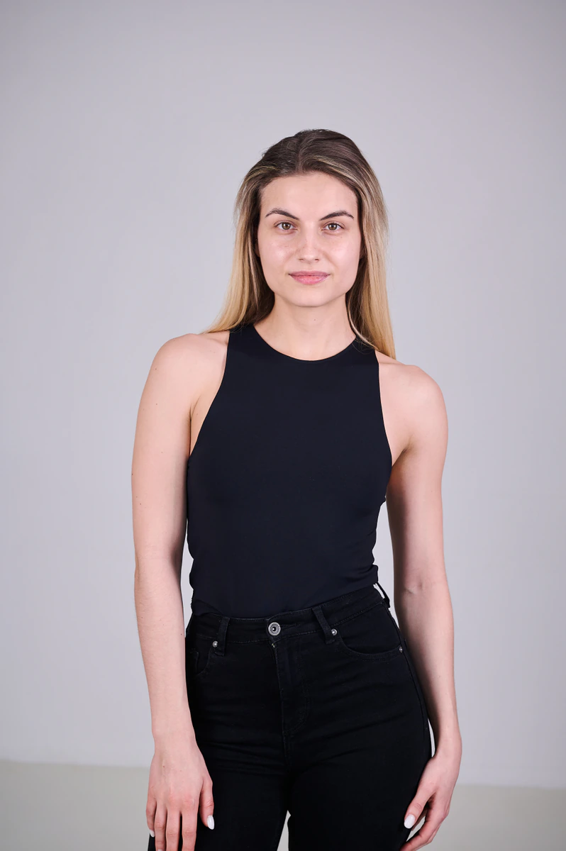 Francesca Schneider polas photo 03