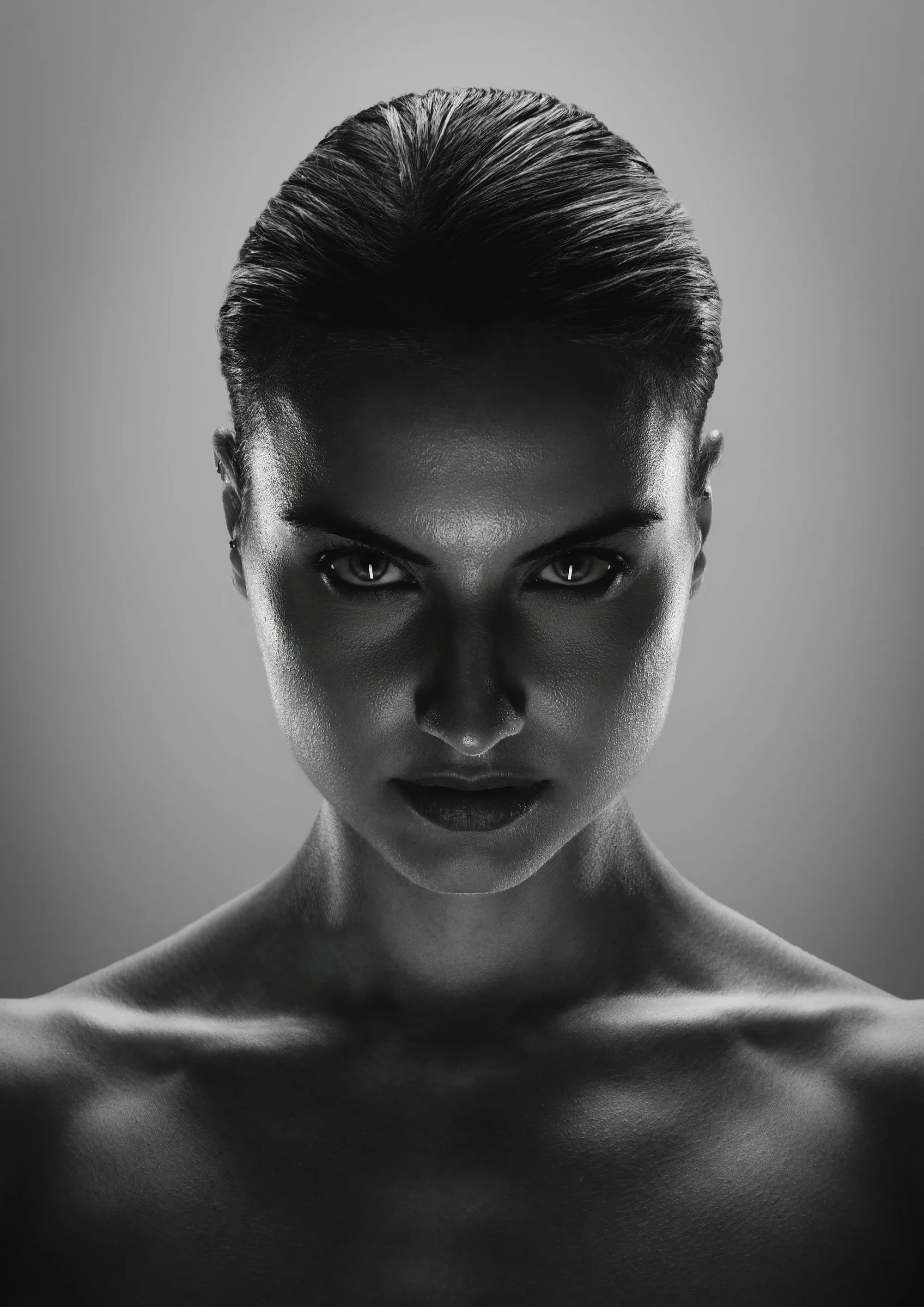 Francesca Schneider sedcard photo 02